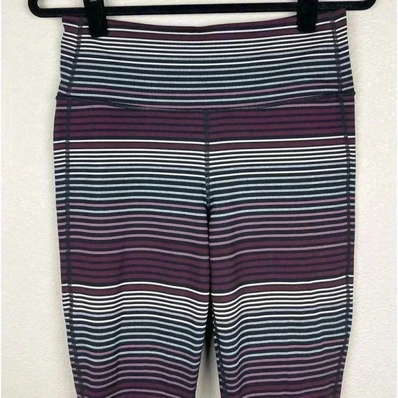 ATHLETA Women's Medium High Rise Expanse Stripe Chaturanga Tight Legging Cassis - Picture 3 of 14